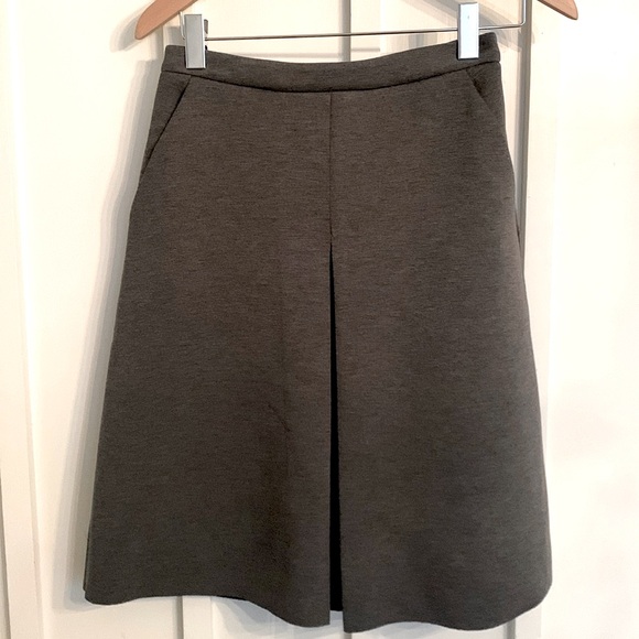 NWOT Ponte knit charcoal heather grey A-line skirt - Picture 1 of 7